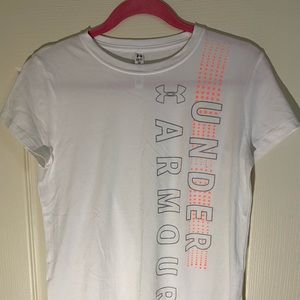 UNDER ARMOR T-SHIRT